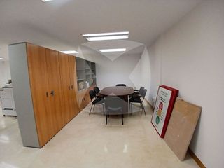 Oficina en venta en Huerta Rosales - Valdepasillas en Badajoz