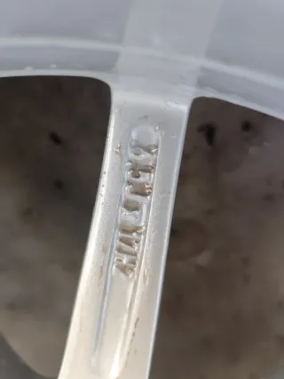 Llantas 17 Mercedes Originales con Neumáticos