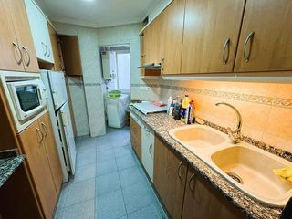 Piso en venta en La Roqueta en Valencia
