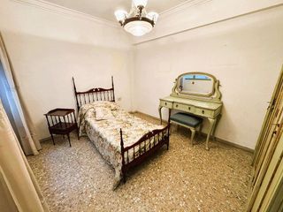 Piso en venta en La Roqueta en Valencia