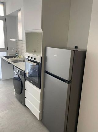 Piso en venta en La Malva-rosa en Valencia