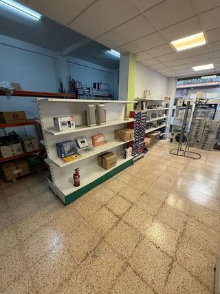 Local comercial en venta en Plaça Eliptica-Republica Argentina-Germanies en Gandia