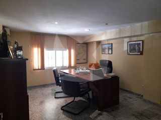 Oficina en venta en Huerta Rosales - Valdepasillas en Badajoz