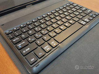 Custodia EasyAcc con tastiera per Samsung Tab A9+