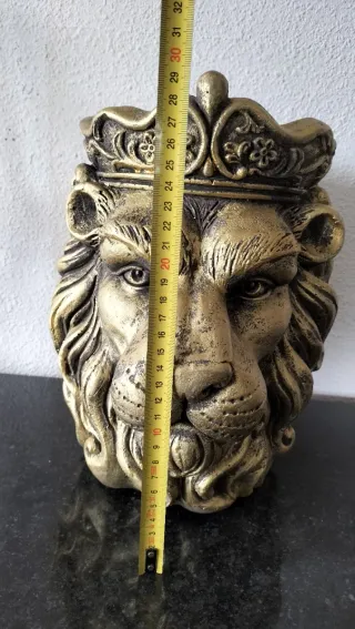Macetero Cabeza Rey León Dorado