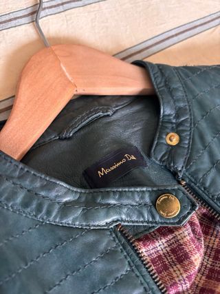 Chaqueta de piel verde Massimo Dutti