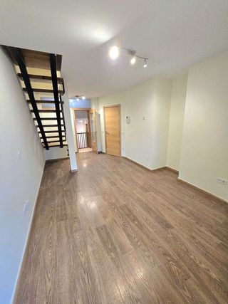 Dúplex en alquiler en Miraflores de la Sierra