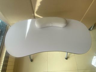 Mesa de manicura plegable