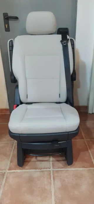 Asiento giratorio individual VW T6 nuevos