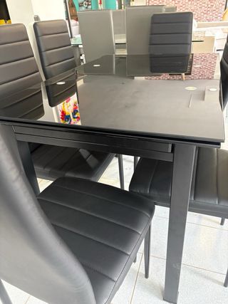 Mesa Comedor Negra Extensible + 6 Sillas