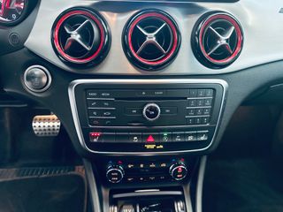 Mercedes-Benz Clase CLA 2016