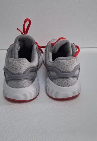 Zapatillas Adidas Running Gris y Rojo