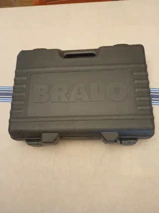 Remachadora Electrónica BRALO BET-1