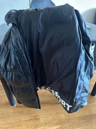 1€ – Chaqueta con conflicto de convivencia incluid