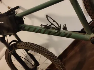 Bicicletta Rockhopper Specialized