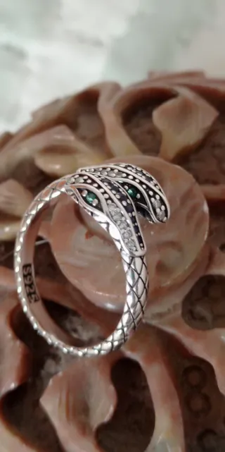Anillo serpiente dos cabezas.