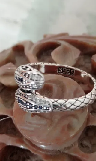 Anillo serpiente dos cabezas.