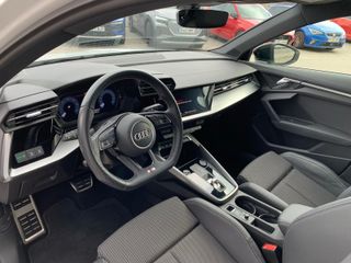 Audi A3 Sportback Black line 35 TDI 110kW S tron