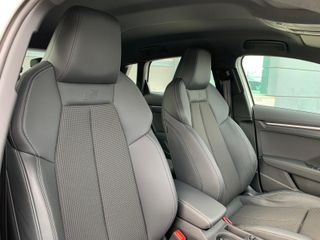 Audi A3 Sportback Black line 35 TDI 110kW S tron