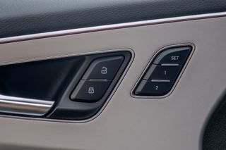 Audi Q8 55 TFSI 250kW (340CV) quattro tiptronic