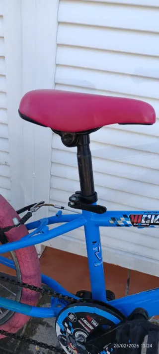 Bicicleta infantil B'TWIN 20 pulgadas