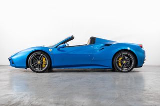 Ferrari 488 Spider DCT