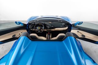 Ferrari 488 Spider DCT