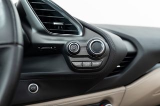 Ferrari 488 Spider DCT