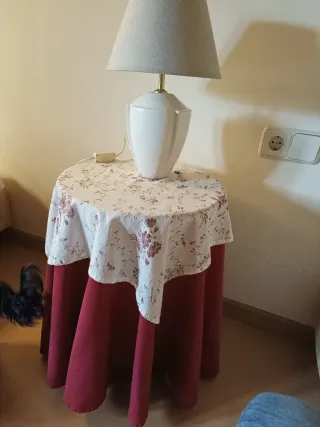 Mesa camilla con lámpara