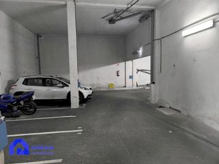 Local comercial en venta en El Llano en Gijón