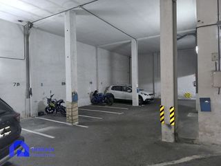 Local comercial en venta en El Llano en Gijón