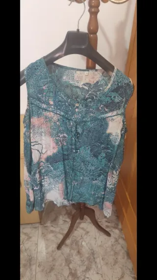 Blusa estampada talla XXL