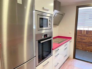 Piso en alquiler en Valdezarza en Madrid