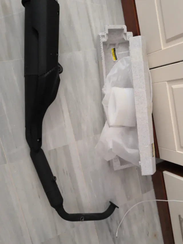 Escape Completo MT125/R125 Nuevo