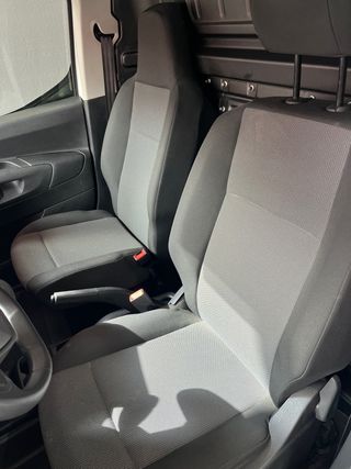 Peugeot Partner 2021