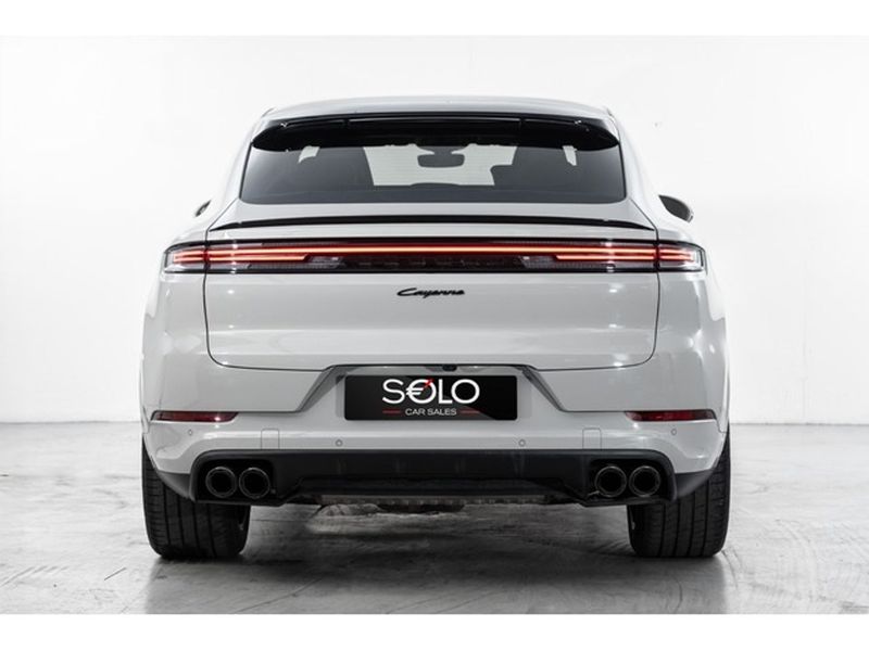 Porsche Cayenne 2025, foto 9