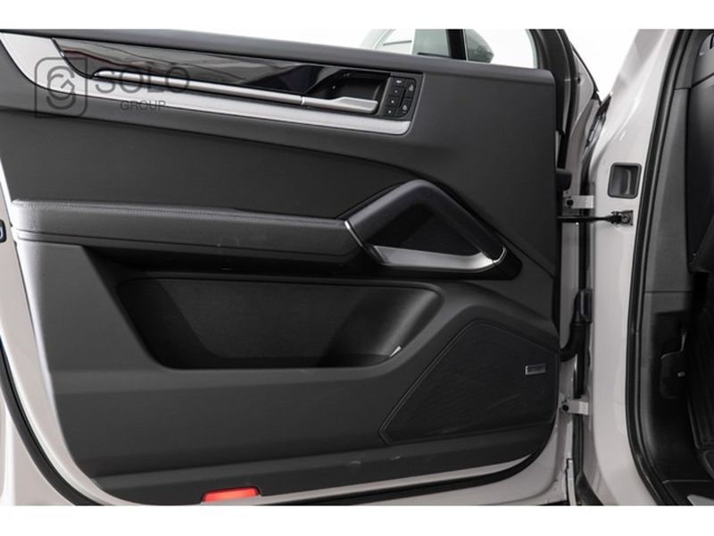 Porsche Cayenne 2025, foto 20