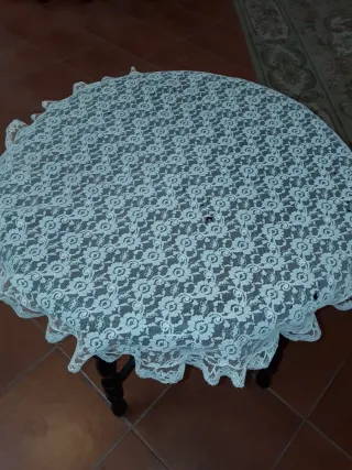 2 Tapetes Antiguos de Blonda Blancos