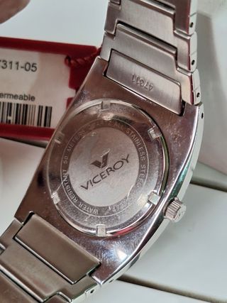 Reloj Viceroy 47311 Acero.  Nuevo en Caja
