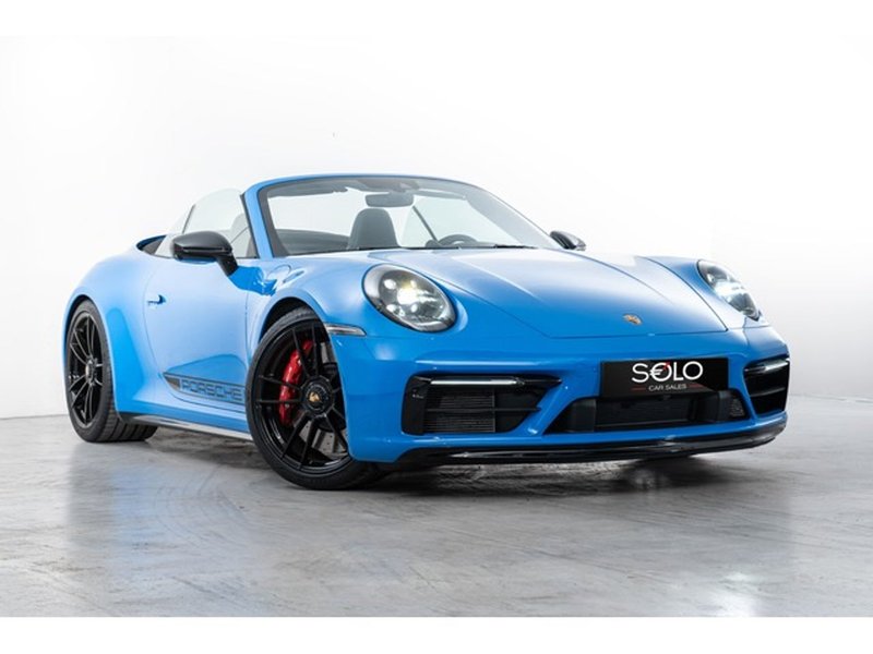PORSCHE 911 Carrera 4 GTS Cabriolet - foto 1