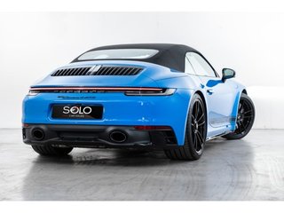 PORSCHE 911 Carrera 4 GTS Cabriolet