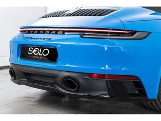 PORSCHE 911 Carrera 4 GTS Cabriolet