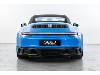 PORSCHE 911 Carrera 4 GTS Cabriolet