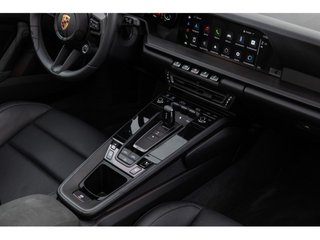 PORSCHE 911 Carrera 4 GTS Cabriolet