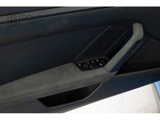 PORSCHE 911 Carrera 4 GTS Cabriolet