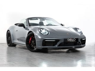 PORSCHE 911 Carrera 4 GTS Cabriolet