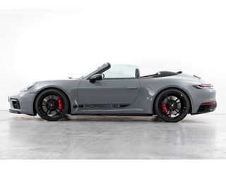 PORSCHE 911 Carrera 4 GTS Cabriolet