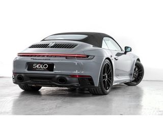 PORSCHE 911 Carrera 4 GTS Cabriolet