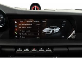 PORSCHE 911 Carrera 4 GTS Cabriolet