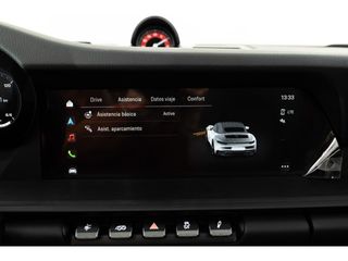 PORSCHE 911 Carrera 4 GTS Cabriolet